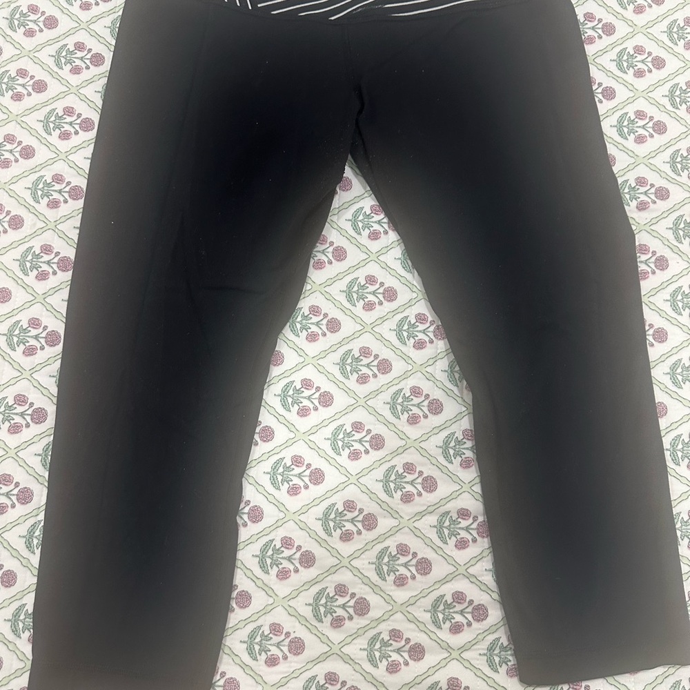 Lululemon reversible leggings